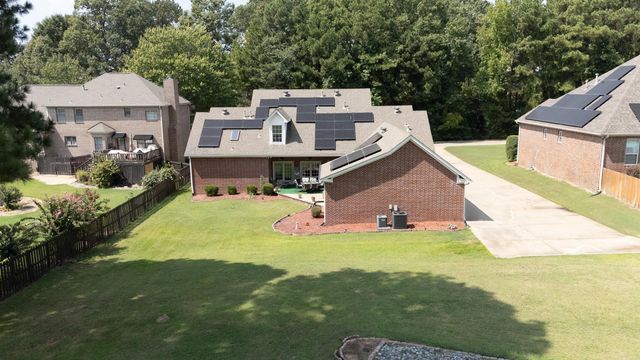 9 Shanna Lane, Maumelle, AR 72113