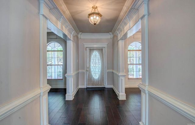 9 Shanna Lane, Maumelle, AR 72113