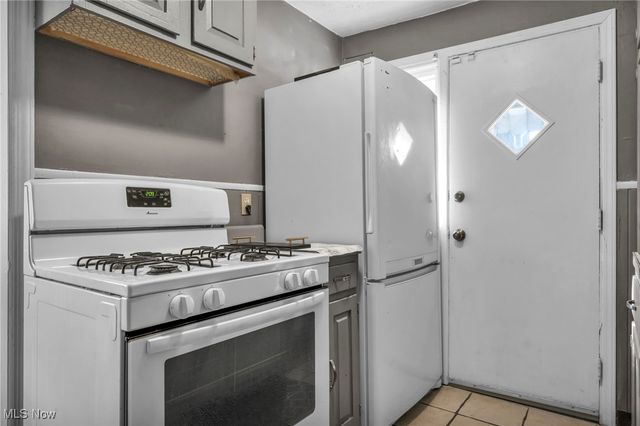 1554 E 256th Street, Euclid, OH 44132