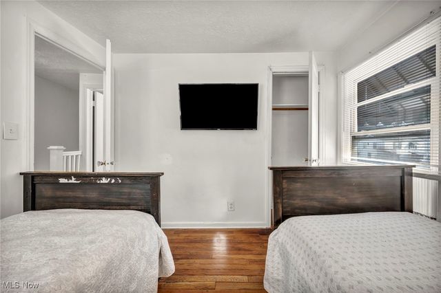 1554 E 256th Street, Euclid, OH 44132