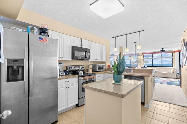 3513 S Ocean Blvd Apt 402, North Myrtle Beach, SC 29582