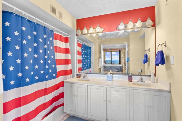 3513 S Ocean Blvd Apt 402, North Myrtle Beach, SC 29582