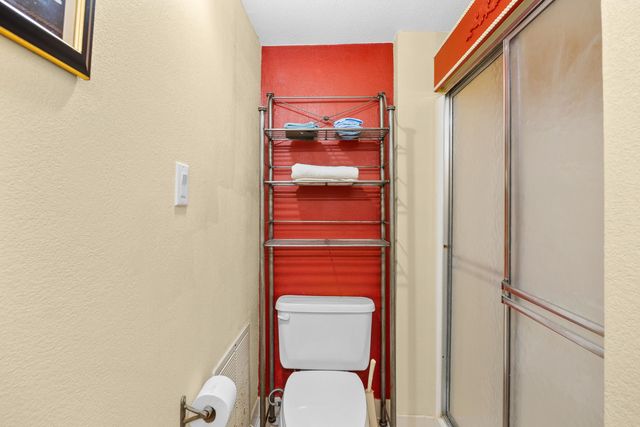 3513 S Ocean Blvd Apt 402, North Myrtle Beach, SC 29582