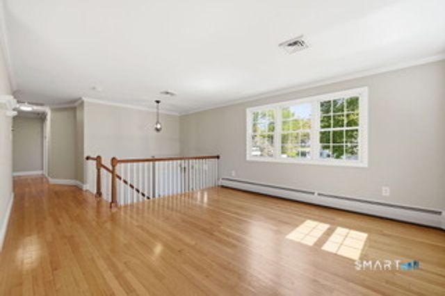 3 Ledgewood Drive, Farmington, CT 06032