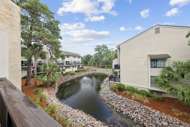 5 Tanglewood Dr Apt 705, Hilton Head Island, SC 29928