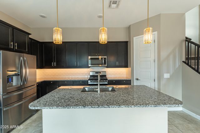 4838 E HELENA Drive, Scottsdale, AZ 85254