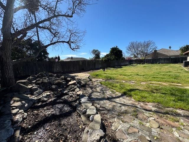 23 Walnut Tree Dr, Colusa, CA 95932