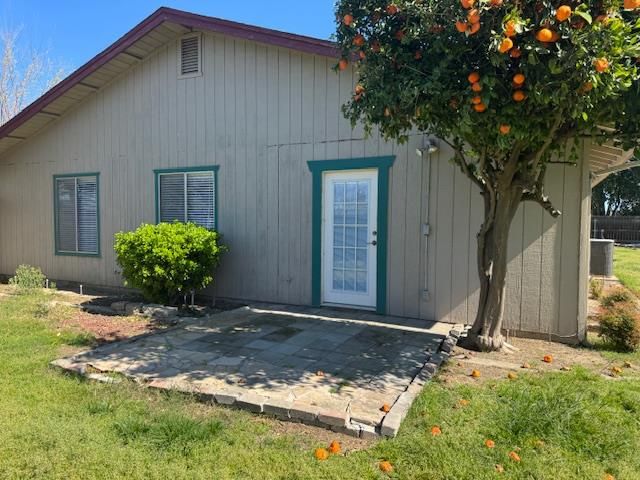 23 Walnut Tree Dr, Colusa, CA 95932