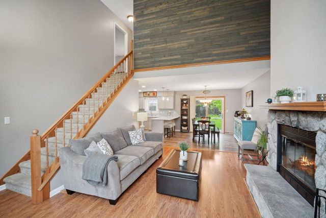 3020 E Diane DRIVE, Oak Creek, WI 53154