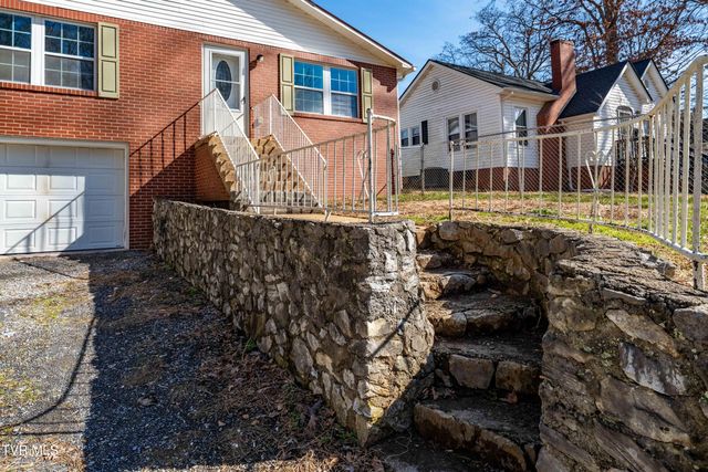 250 South Morgan Street, Kingsport, TN 37664