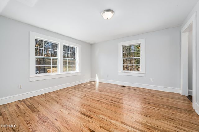 250 South Morgan Street, Kingsport, TN 37664