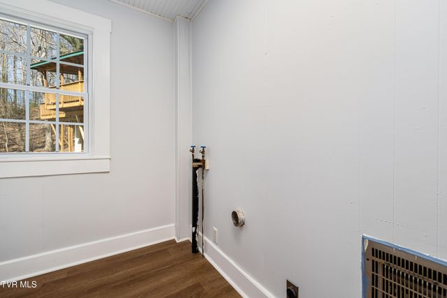 250 South Morgan Street, Kingsport, TN 37664