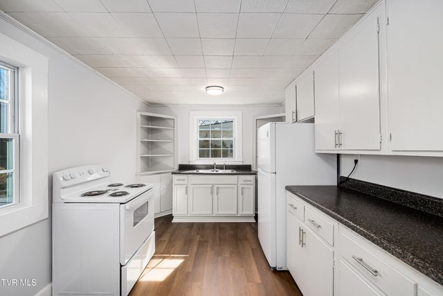 250 South Morgan Street, Kingsport, TN 37664