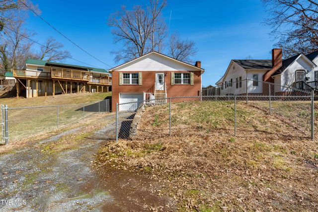 250 South Morgan Street, Kingsport, TN 37664