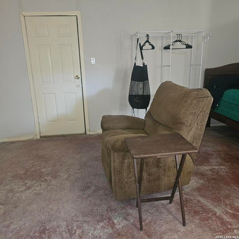 1211 Gladstone D, San Antonio, TX 78225