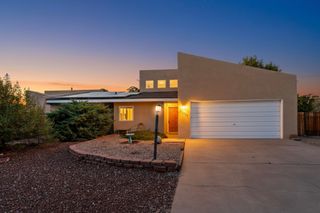 2911 LINKS Lane SE, Rio Rancho, NM 87124