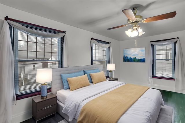 224 S 4th St, Youngwood, PA 15697