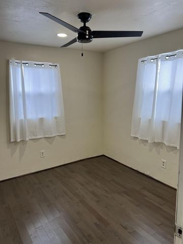 E1592 MURRAY LANE, Waupaca, WI 54981