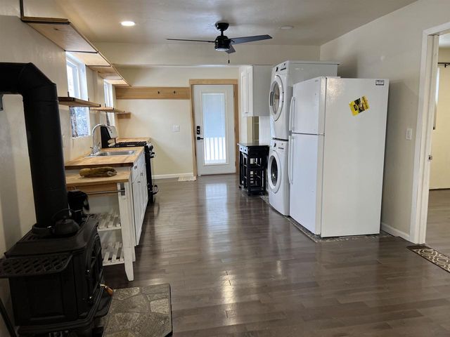 E1592 MURRAY LANE, Waupaca, WI 54981