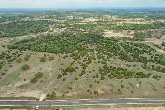 413 E Flying Owl DR, Johnson City, TX 78636