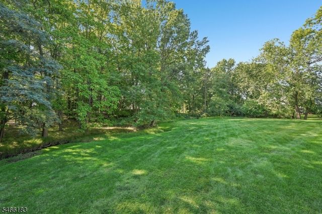 485 Saddle River Rd 7, Saddle Brook Twp., NJ 07663