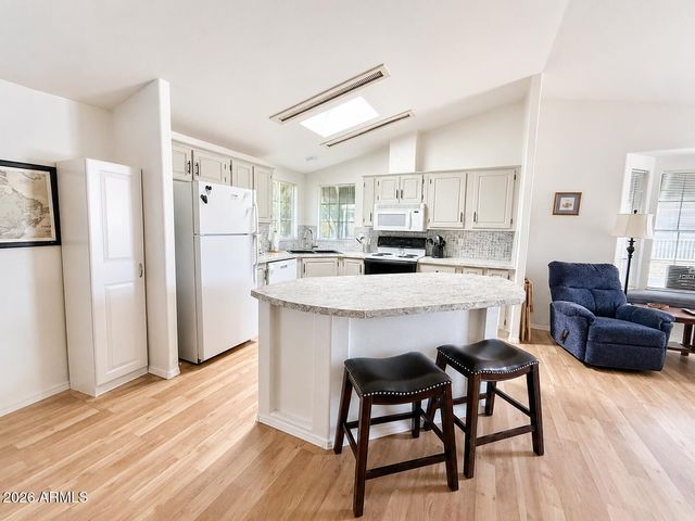 8865 E BASELINE Road 103, Mesa, AZ 85209