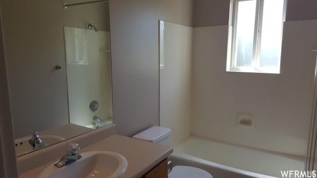 12542 S STONEBRIDGE CIR, Draper, UT 84020