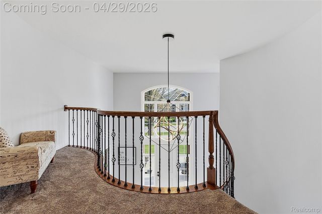 1920 Vinsetta Court, Oakland Charter Township, MI 48306