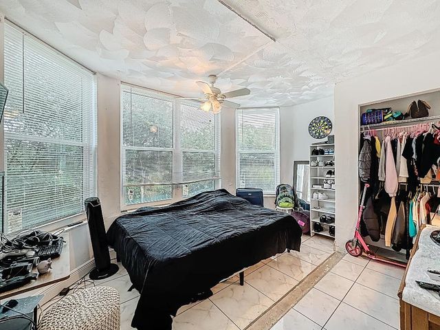 1101 NE 191st Street H213, Miami, FL 33179