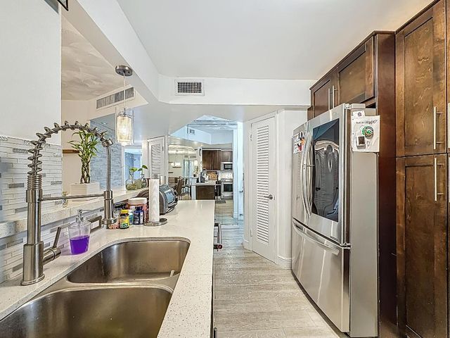 1101 NE 191st Street H213, Miami, FL 33179