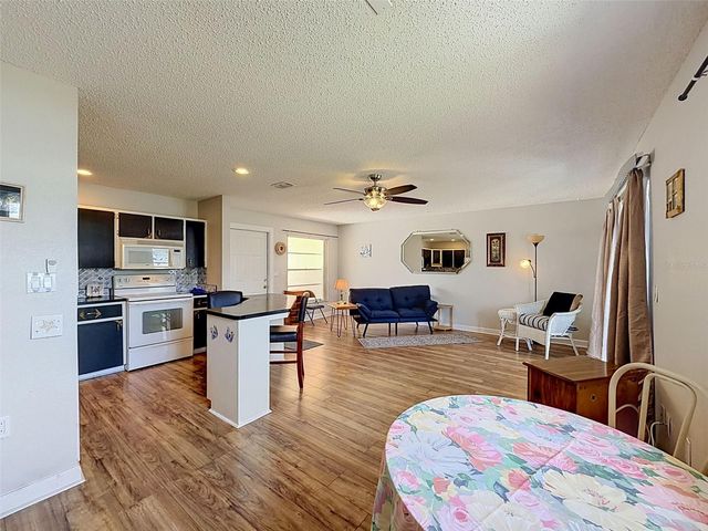 12024 BAYONET LANE 9GB, New Port Richey, FL 34654