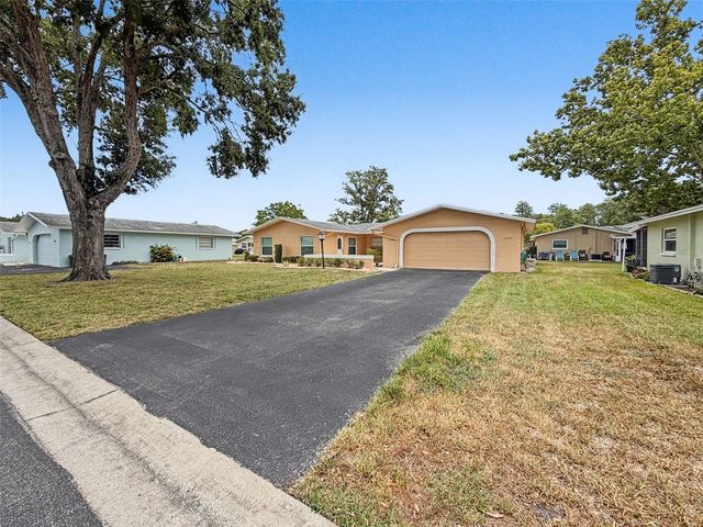 12024 BAYONET LANE 9GB, New Port Richey, FL 34654