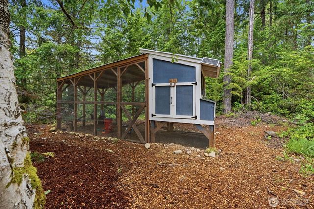 17137 NW Sunset Ridge Way, Seabeck, WA 98380