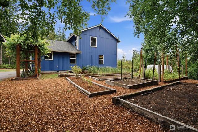 17137 NW Sunset Ridge Way, Seabeck, WA 98380