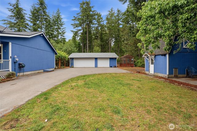 17137 NW Sunset Ridge Way, Seabeck, WA 98380