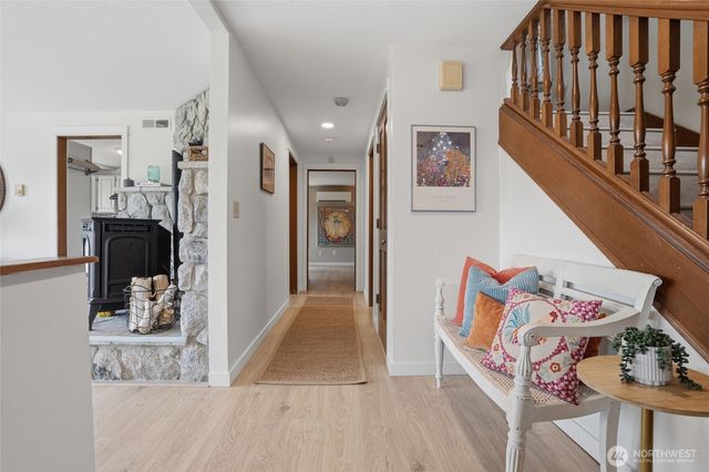 17137 NW Sunset Ridge Way, Seabeck, WA 98380
