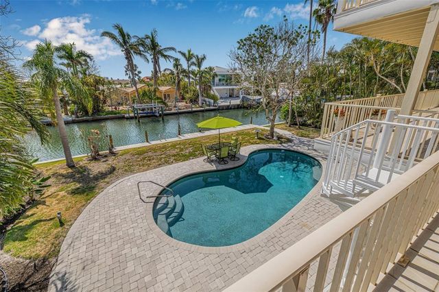 614 NORTON STREET, Longboat Key, FL 34228