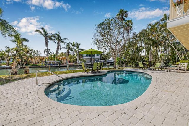 614 NORTON STREET, Longboat Key, FL 34228