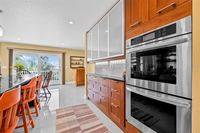 614 NORTON STREET, Longboat Key, FL 34228