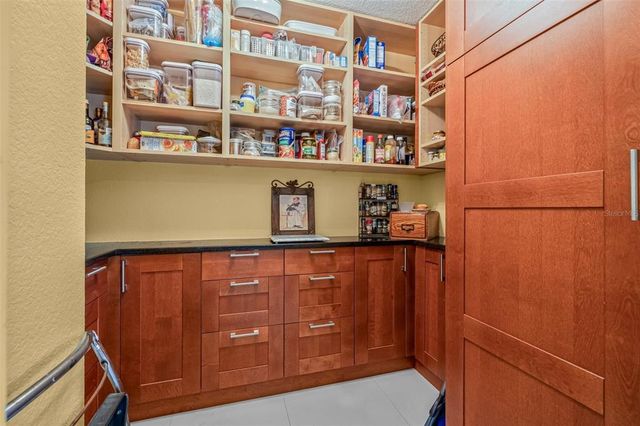 614 NORTON STREET, Longboat Key, FL 34228