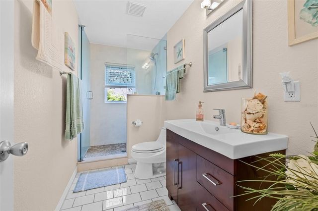 614 NORTON STREET, Longboat Key, FL 34228