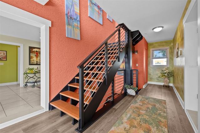 614 NORTON STREET, Longboat Key, FL 34228