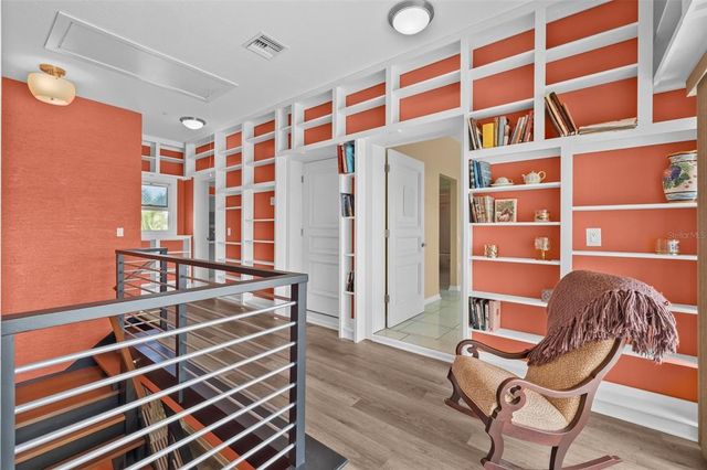 614 NORTON STREET, Longboat Key, FL 34228