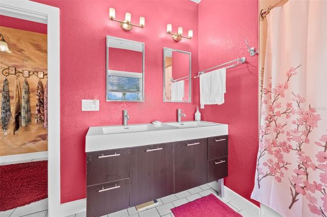 614 NORTON STREET, Longboat Key, FL 34228