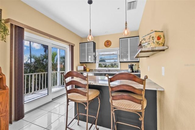 614 NORTON STREET, Longboat Key, FL 34228
