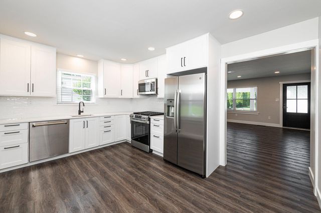 558 PHILADELPHIA AVE, King Of Prussia, PA 19406