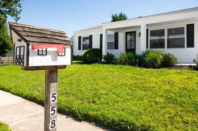 558 PHILADELPHIA AVE, King Of Prussia, PA 19406