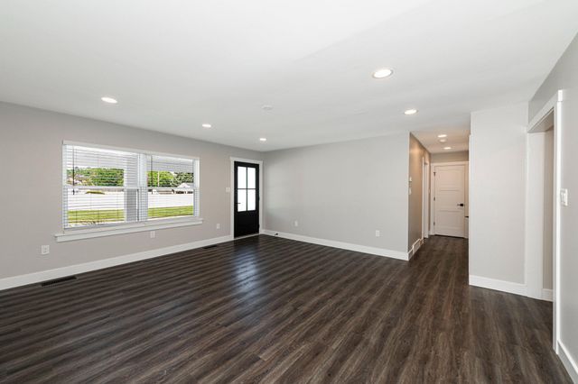 558 PHILADELPHIA AVE, King Of Prussia, PA 19406