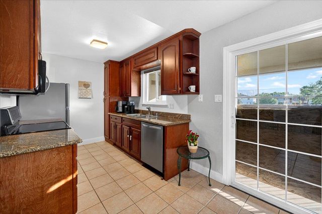 3598 Payne Avenue 8, San Jose, CA 95117