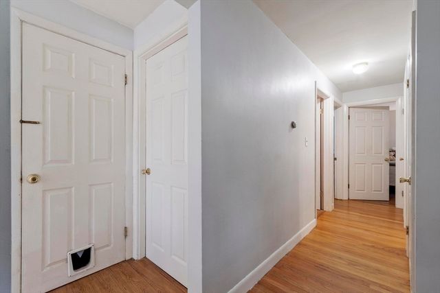 30 Dunshire Drive, Chelmsford, MA 01863